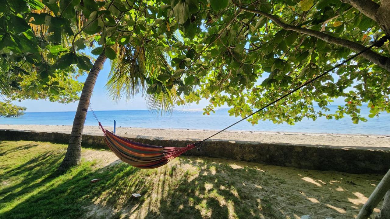 Islanders Paradise Beach 拉雷纳 外观 照片